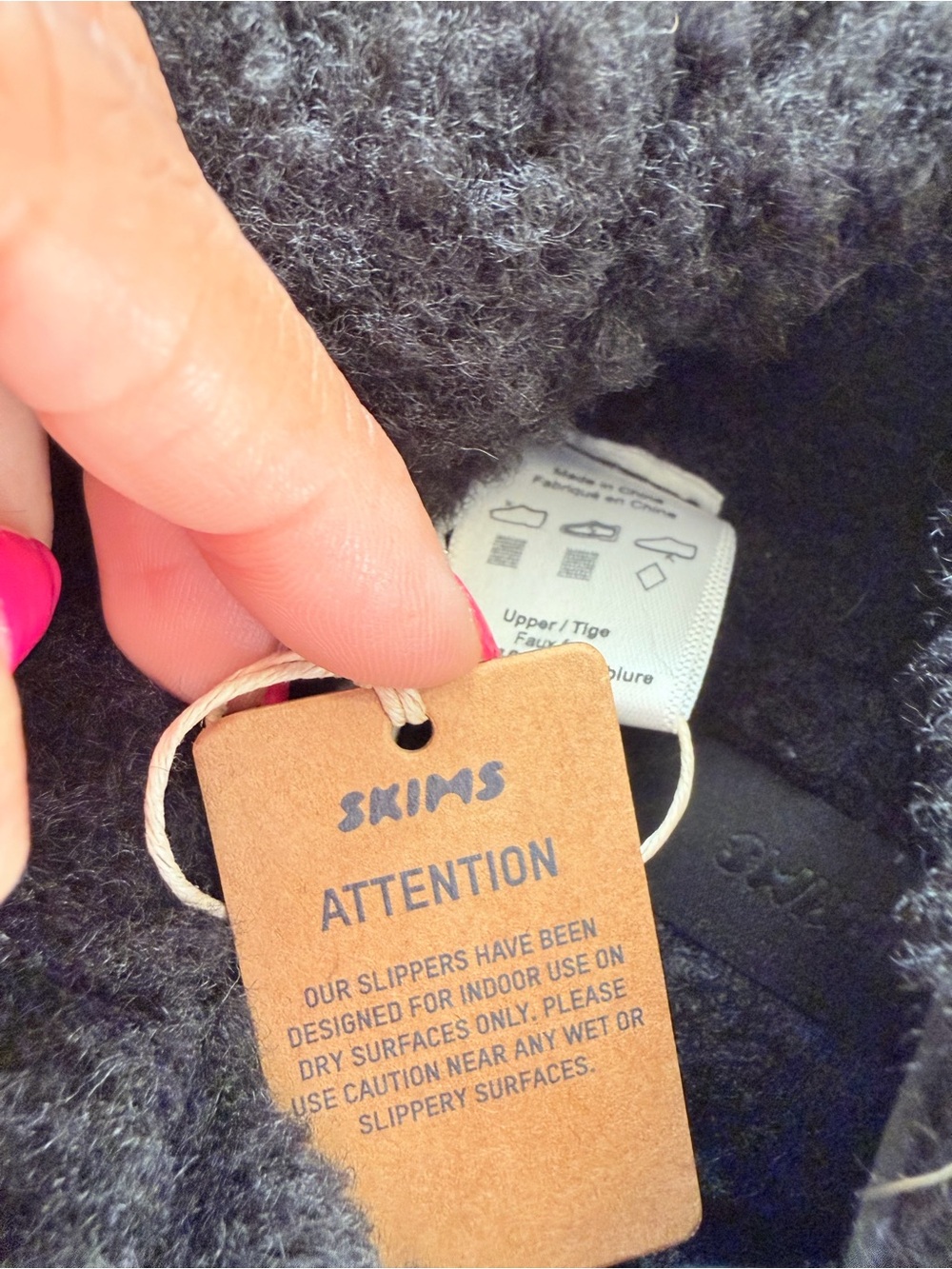 Skims x Cactus Plant Flea Market Sherpa Slippers size 37/7 limited edition NWT - Picture 10 of 13